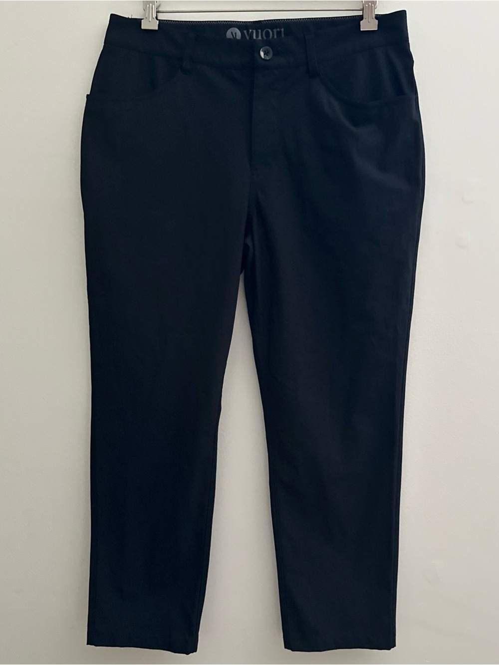 VUORI Mens Pants Meta Athletic Fit Style V430 Black Men's Size 32 Inseam 25.5”